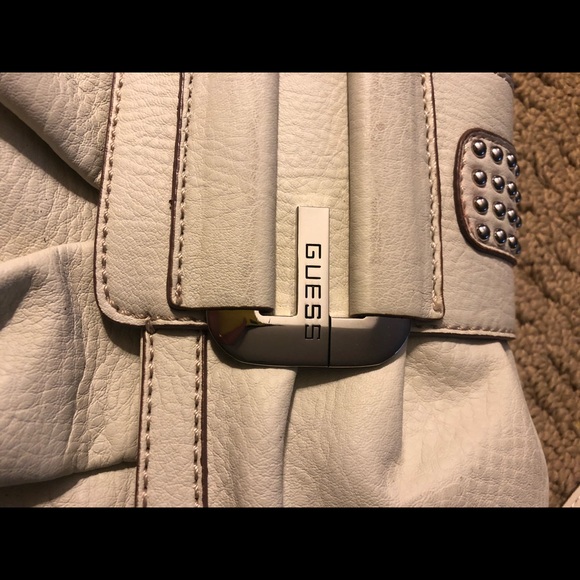 Guess Purse - Picture 2 of 3